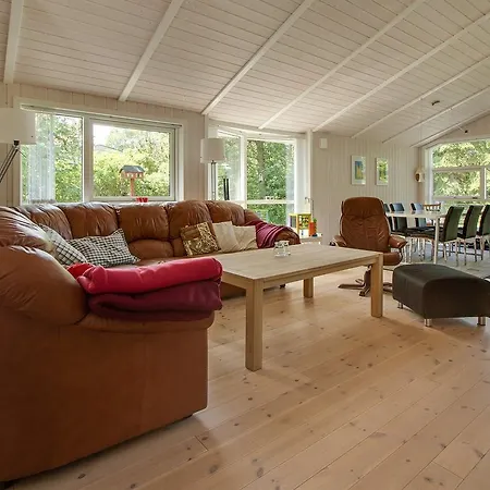 Casa vacanze Three-bedroom Holiday In *